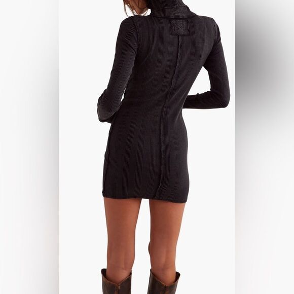 free people XS Black Brynn Turtleneck Scrunched Ribbed Thermal Cotton Top - Picture 3 of 16